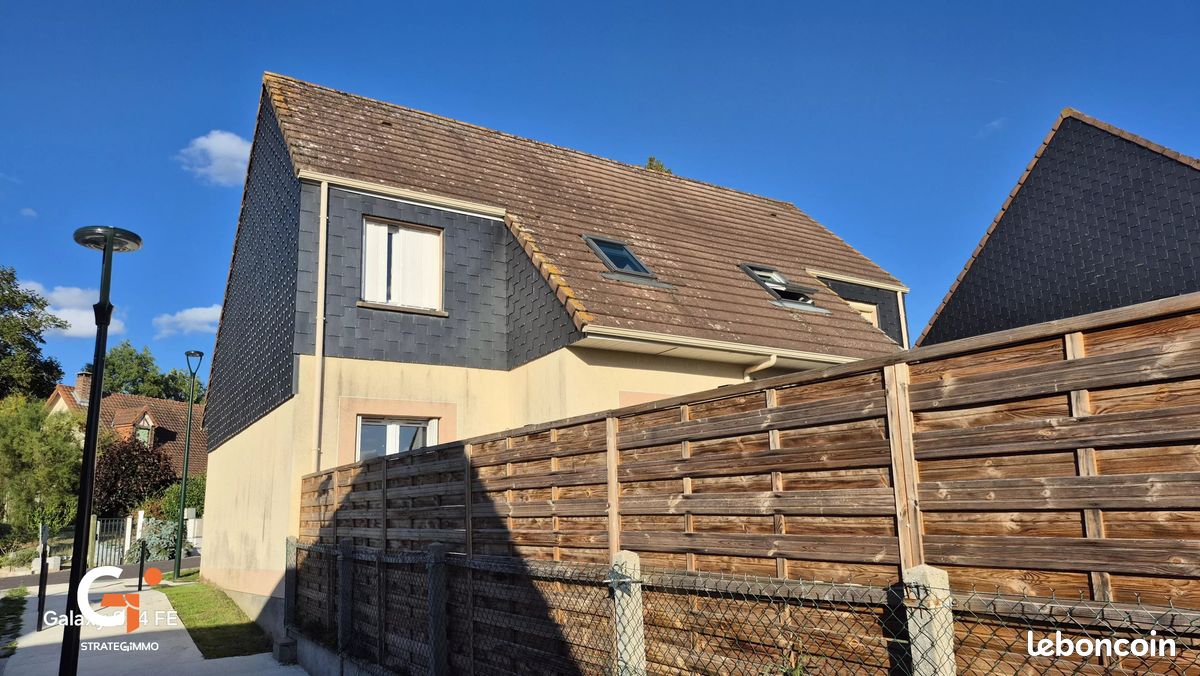 Maison 5 pièces 77 m² · à Saint-Pierre-de-Manneville · 77 m² · 179 000 €