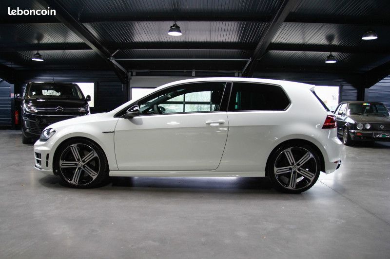 Volkswagen GOLF VII 2.0 TSI 300CH BLUEMOTION TECHNOLOGY R 4MOTION DSG6 3P TOIT OUVRANT / KEYLESS GO (image 9)