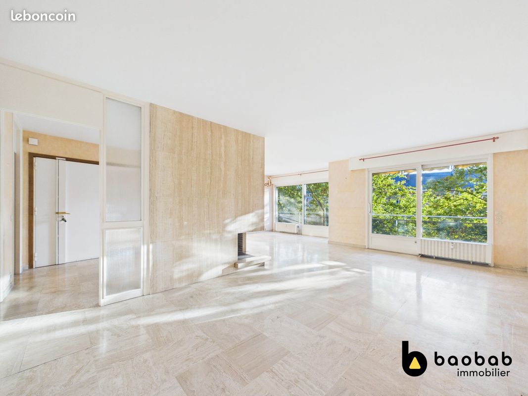 Appartement 3 pièces 103 m² · à Chambéry · 103 m² · 249 600 €