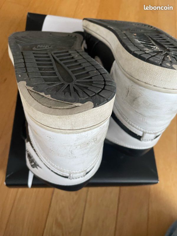 Véritable Nike Air Jordan 1 (image 5)