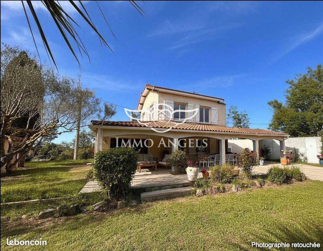 Maison 4 pièces 123 m² · à Agde · 123 m² · 658 600 €