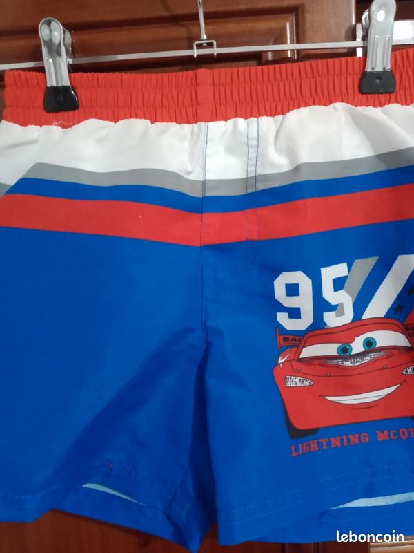 Short pour enfants , cars,couleur bleu et rouge, (image 3)