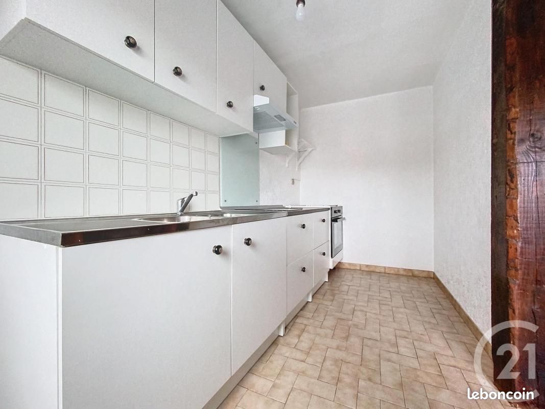 Appartement a louer chalons-en-champagne - 2 pièce(s) - 77 m2 - Surfyn