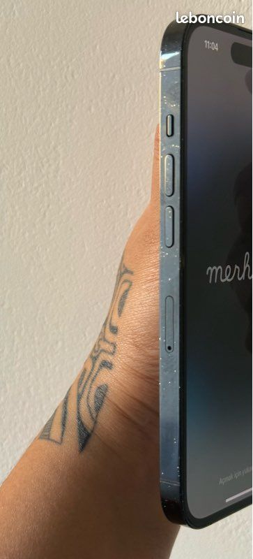 IPhone 14 pro 128 go noir sidéral (image 4)