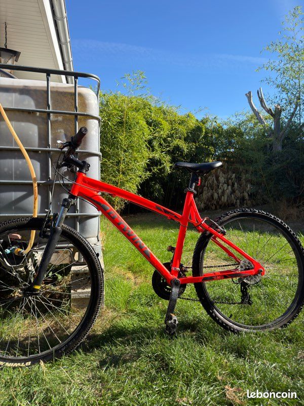 Vélo B.TWIN ROCKRIDER 340 (image 3)