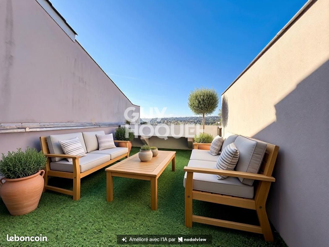 Appartement 3 pièces 97 m² · à Caluire-Et-Cuire · 97 m² · 450 000 €