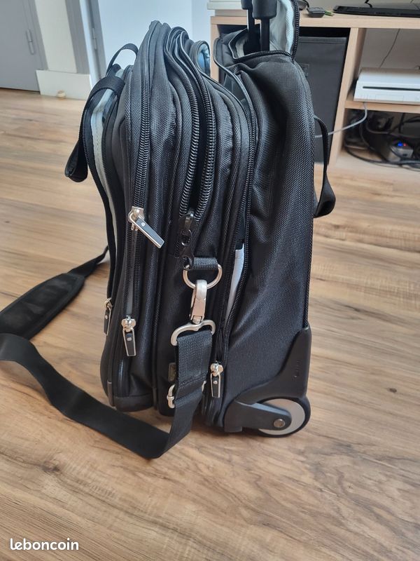 Valise delsey compacte business noire (image 6)