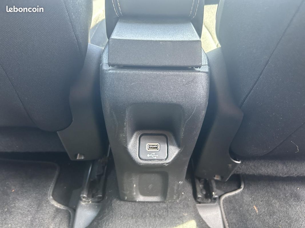 JEEP RENEGADE 1.3 GSE T4 - 150 - BVR 4x2 Limited - CAMERA DE RECUL- BOITE AUTO- ENTRETIENS CONCESSIONS (image 28)