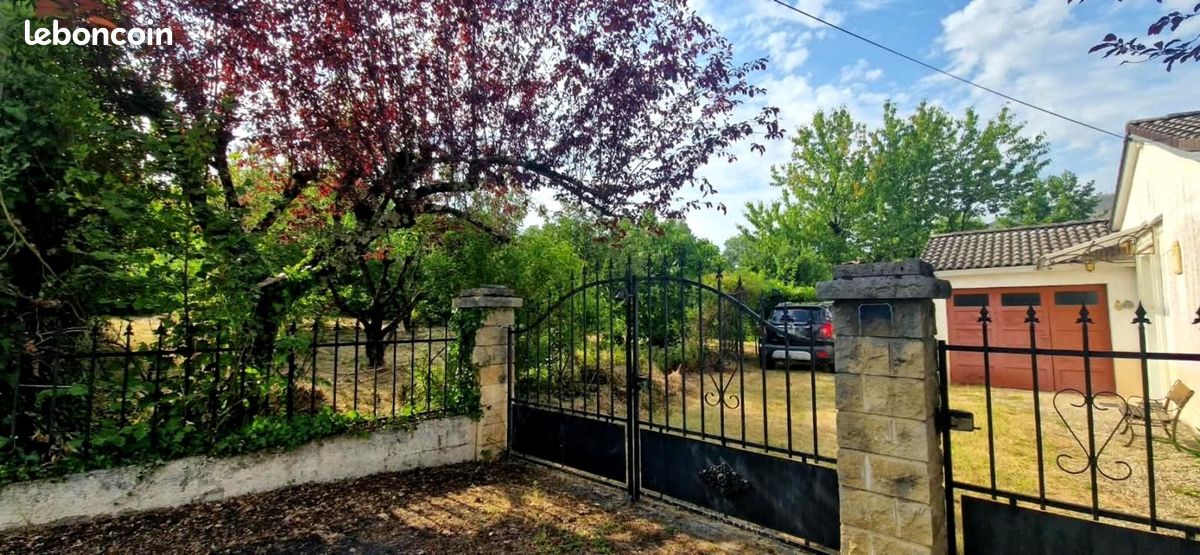 Maison 4 pièces 86 m² · à Firmi · 86 m² · 140 000 €