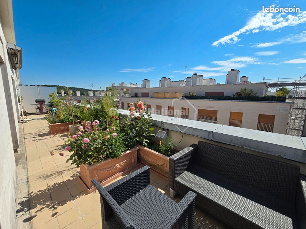 Appartement 3 pièces 70 m² · à Versailles · 70 m² · 499 000 €