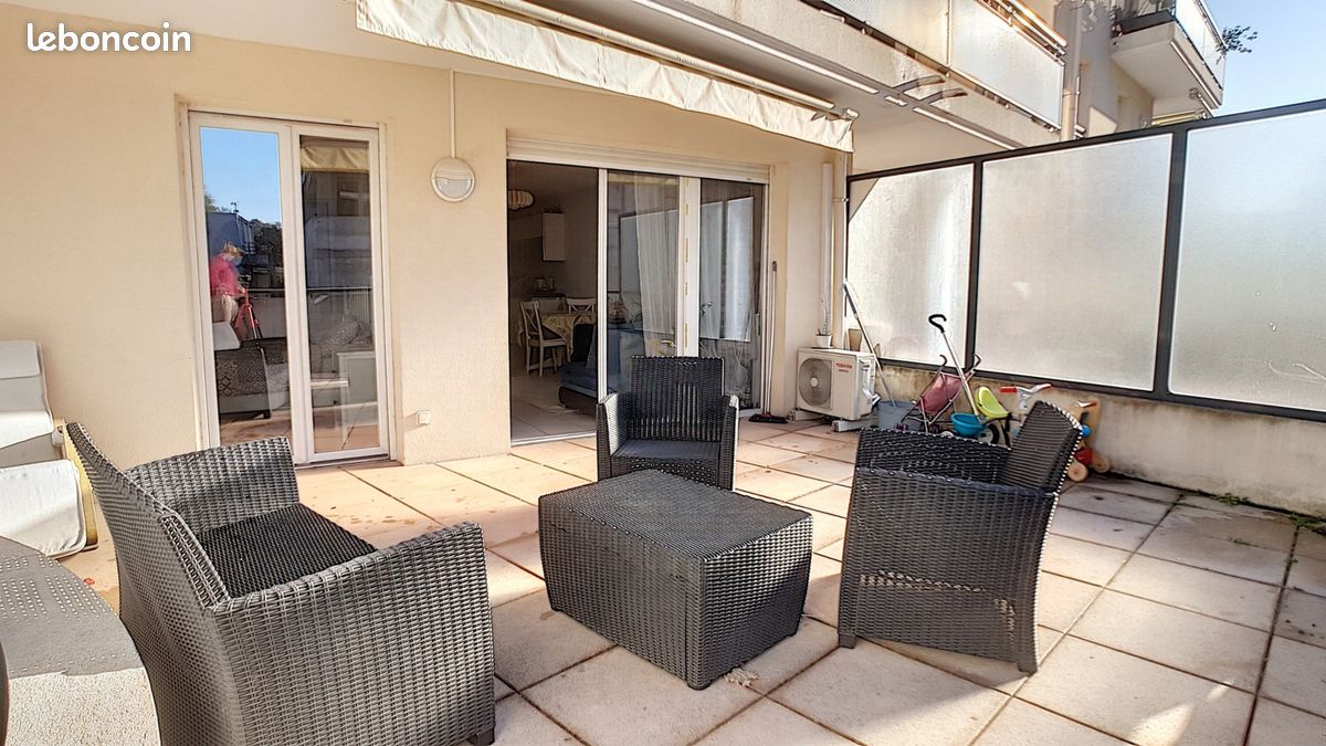 Appartement 3 pièces 59 m² · à Antibes · 59 m² · 295 000 €