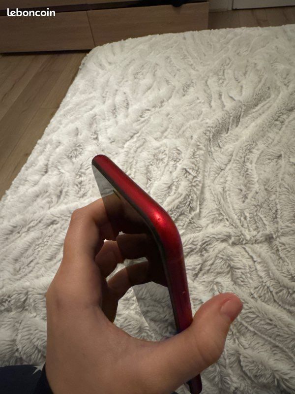 IPhone XR 128 go rouge (image 2)