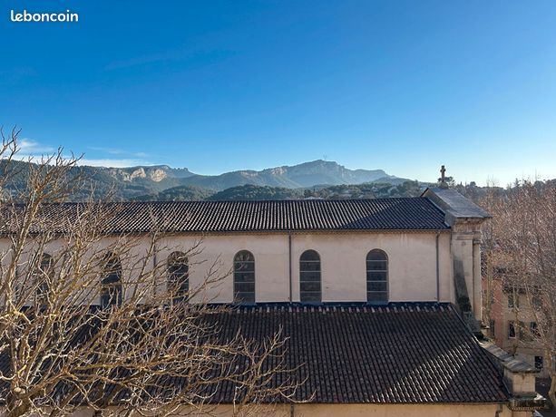 Maison de village 6 pièces 155 m²