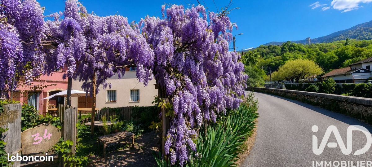 Maison 5 pièces 140 m² · à Pontcharra · 140 m² · 280 000 €