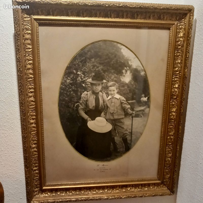 Photo ancienne dans cadre en bois doré. Fin XIXE SIÈCLE (image 1)
