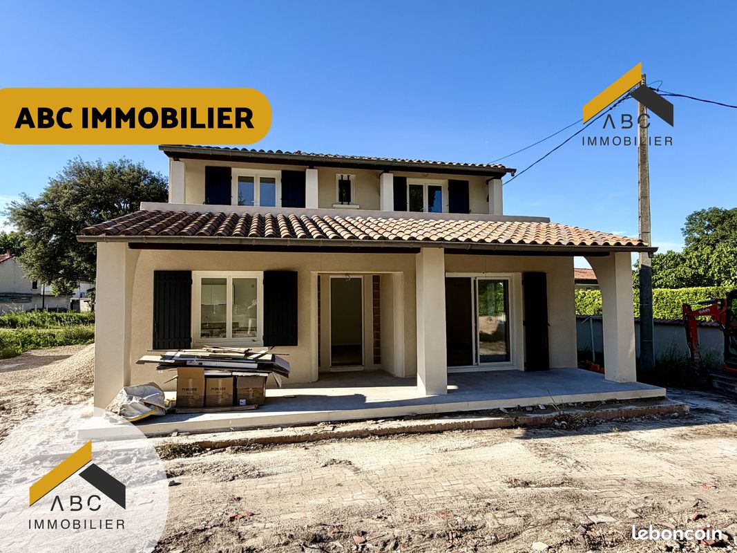 Maison 4 pièces 115 m² · à Camaret-sur-Aigues · 115 m² · 1 280 €