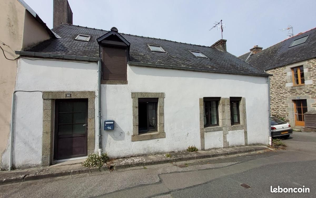 Maison 4 pièces 70 m² · à Carhaix-Plouguer · 70 m² · 105 000 €