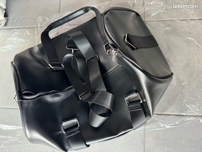 Lot de trois Bagages en cuir noir (image 5)