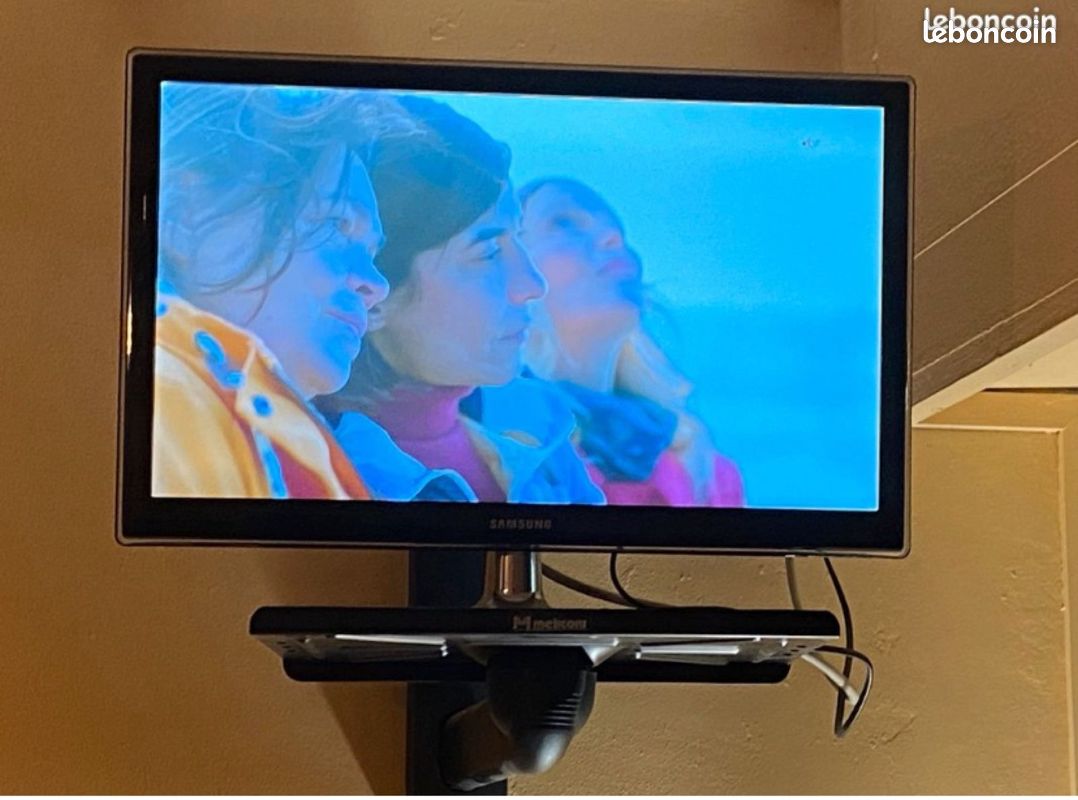 Support mural TV MELICONI (image 1)
