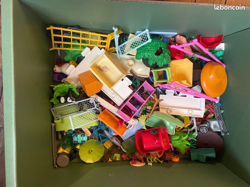 Playmobil lot (image 5)