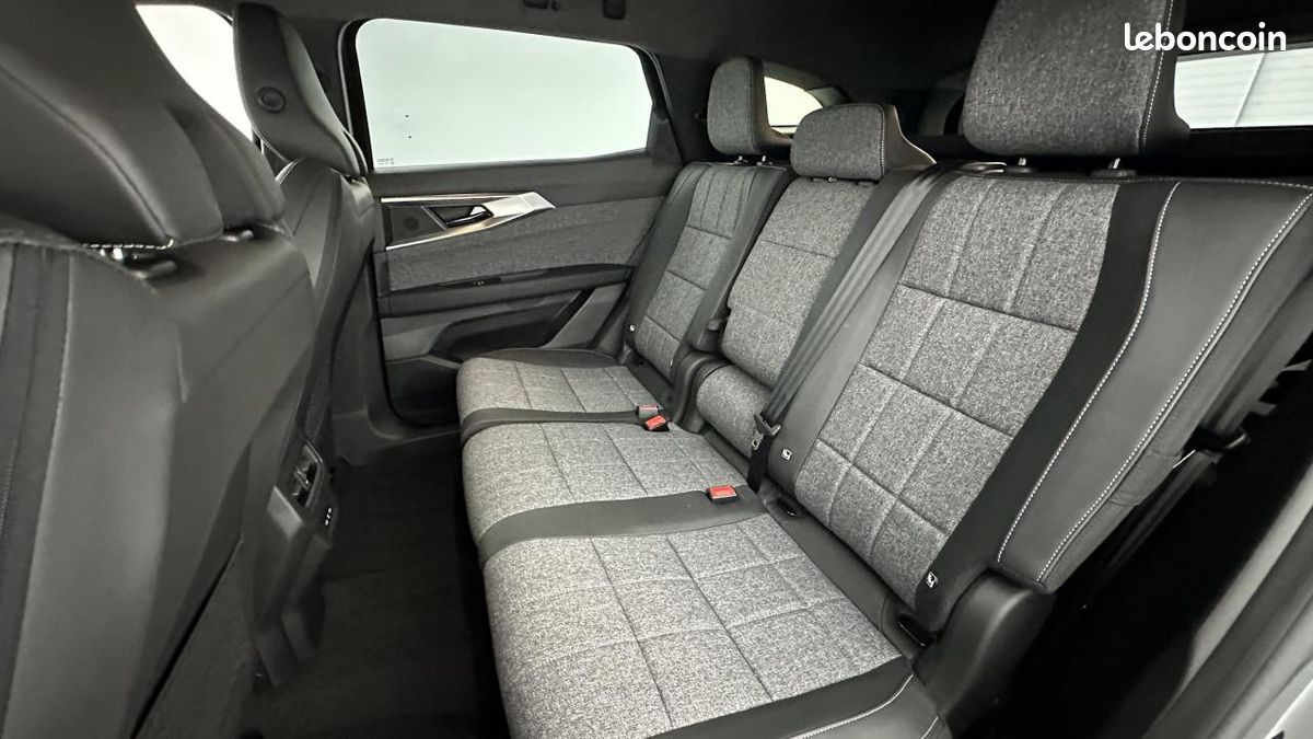 Renault espace vi e-tech full hybrid 200 techno (image 10)