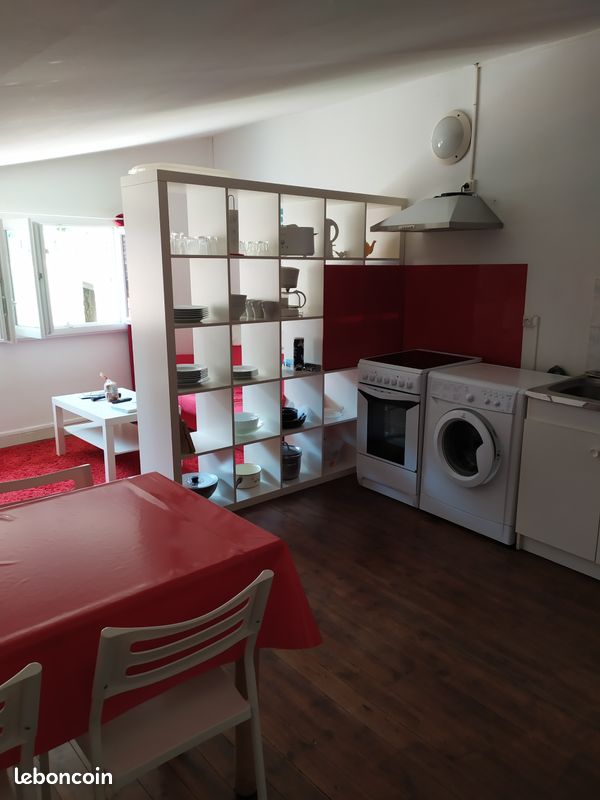 Logement étudiant - Rochefort 17300 (image principale 0)