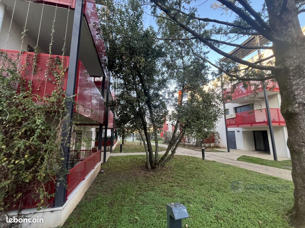 Appartement 4 pièces 73 m² · à Meyzieu · 73 m² · 245 000 €