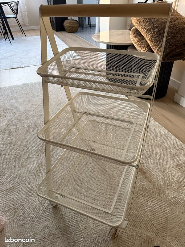 Desserte IKEA risatorp (image 2)