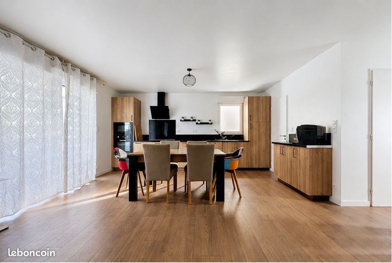 Maison 5 pièces 102 m² · à Dieue-sur-Meuse · 102 m² · 790 €
