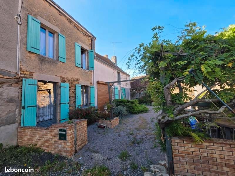 Maison 4 pièces 131 m² · à Saint-Denis-de-Jouhet · 131 m² · 101 556 €