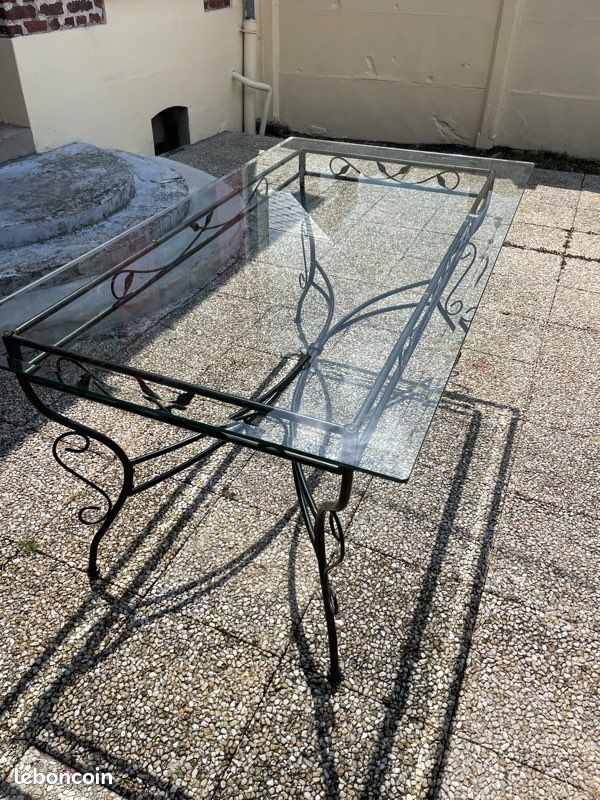 Table en verre (image 2)