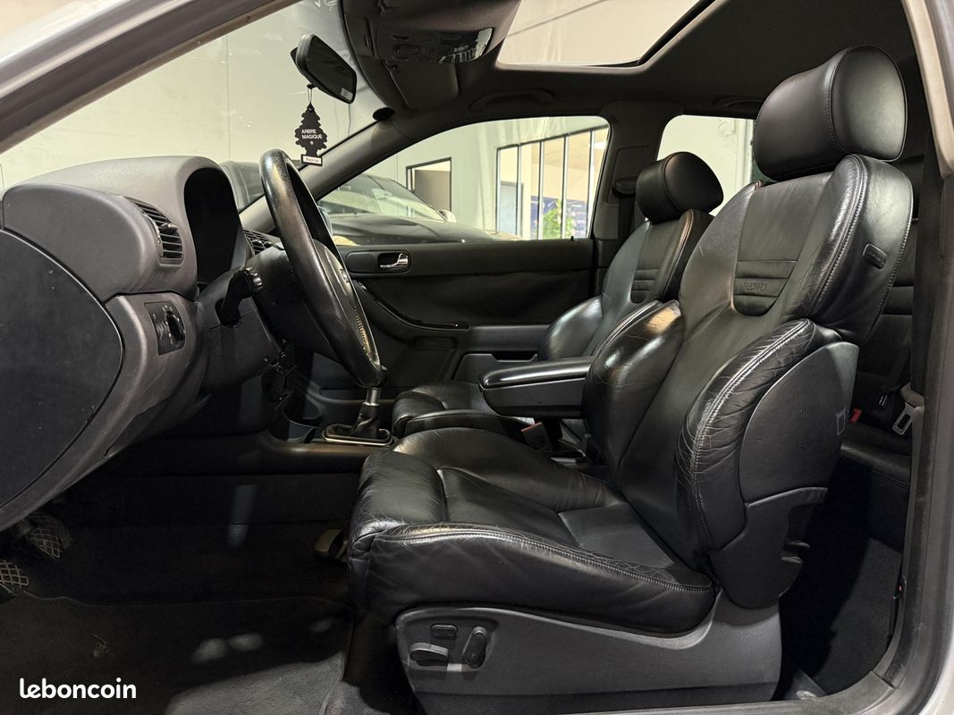 AUDI S3 Quattro 1.8 Turbo 210ch - Révisée & Embrayage & Distribution faite (image 6)