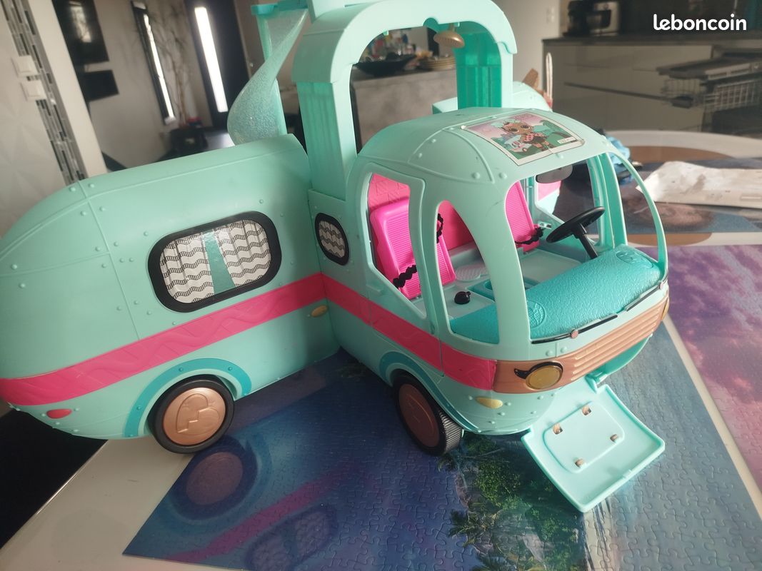 Camping car poupée LOL (image 2)