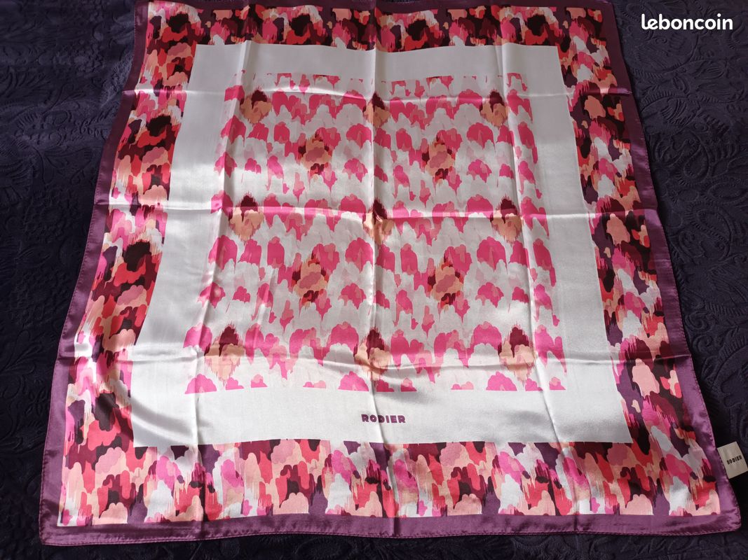 Foulard Rodier rose violet blanc (image 2)