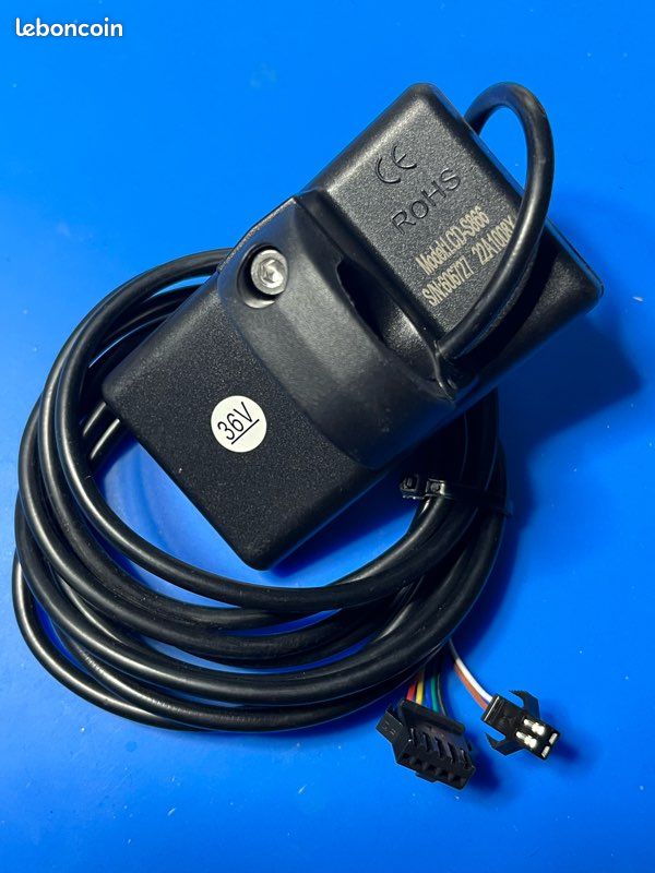 Écran LCD Coloré S861 Pour Vélo électrique – IP65 étanche, Prise 6 Broches Mâle, Compatible 22,2 Mm, Facile à Brancher