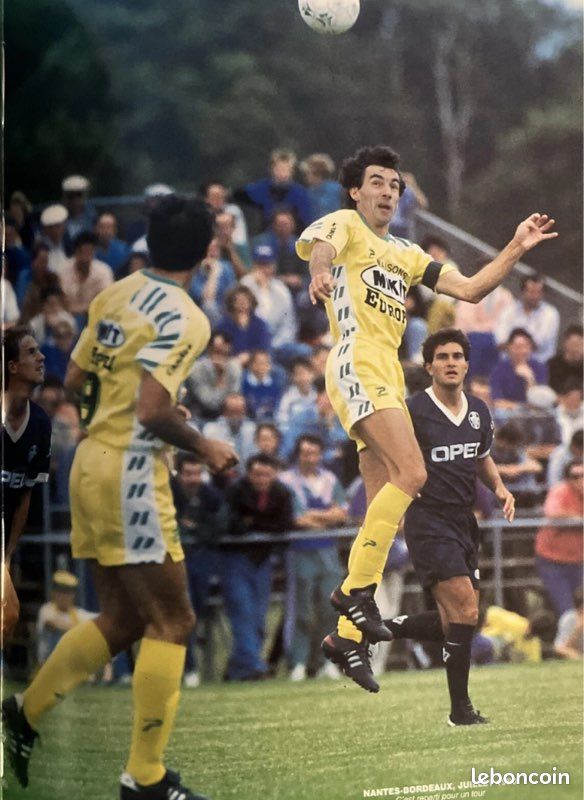 Livre Le Livre D'Or Du Football 1990 - Ejnès, Mignon - Préface Charles Biétry - Très Bon état
