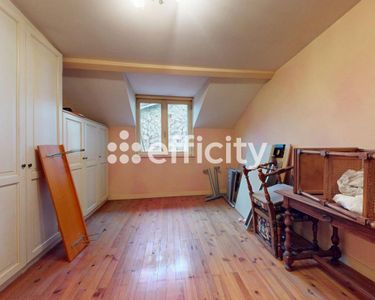 Maison 700 000 € - 333 m²