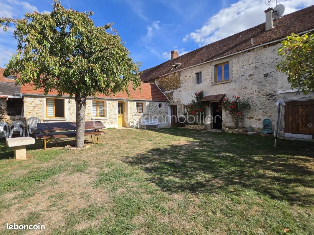 Maison 6 pièces 180 m² · à Saint-Augustin · 180 m² · 296 000 €