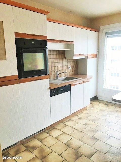 Appartement 4 pièces 98 m² · à Saint-Max · 98 m² · 880 €/mois
