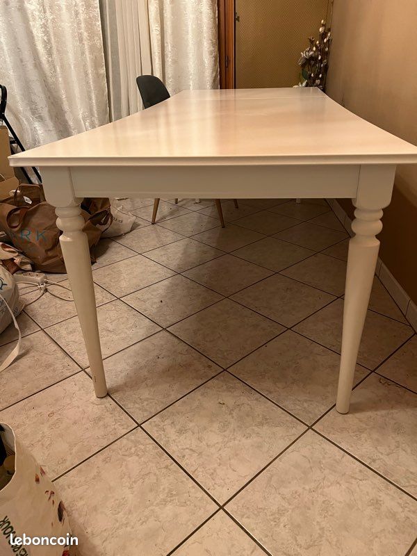 Grande table à manger IKEA (image 3)
