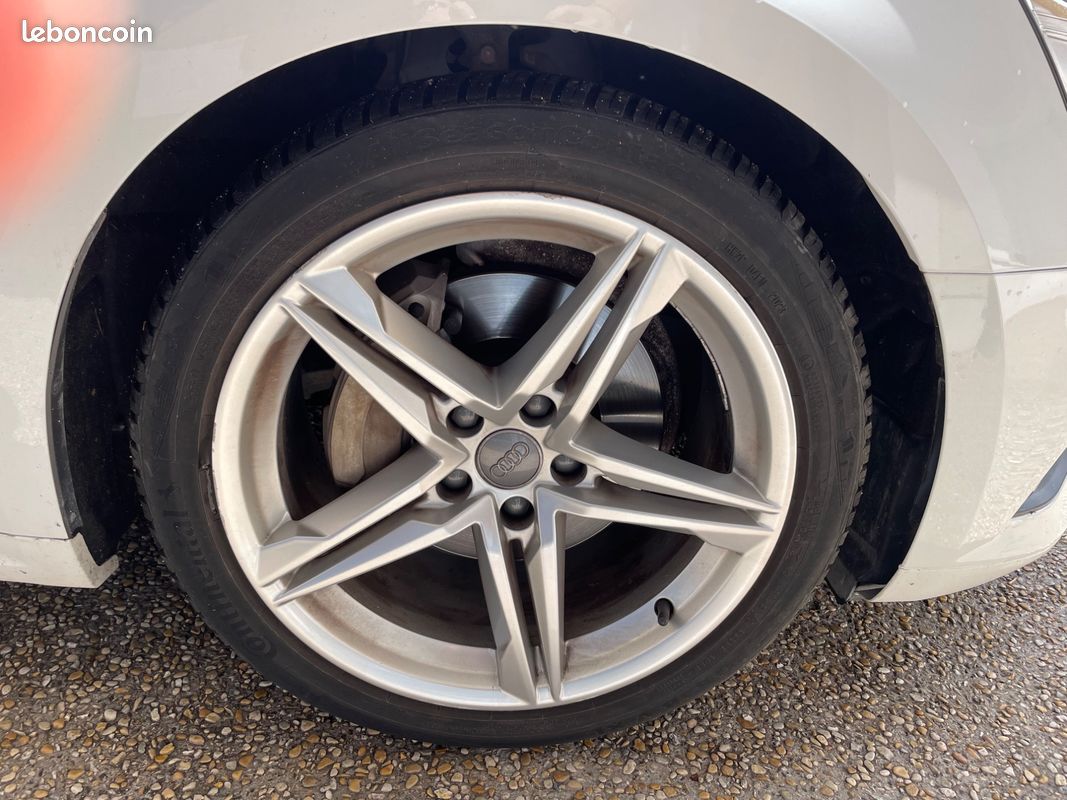 AUDI A5 SPORTBACK 2.0 40 TDI 190ch S-TRONIC S-LINE APPLE CARPLAY (image 19)