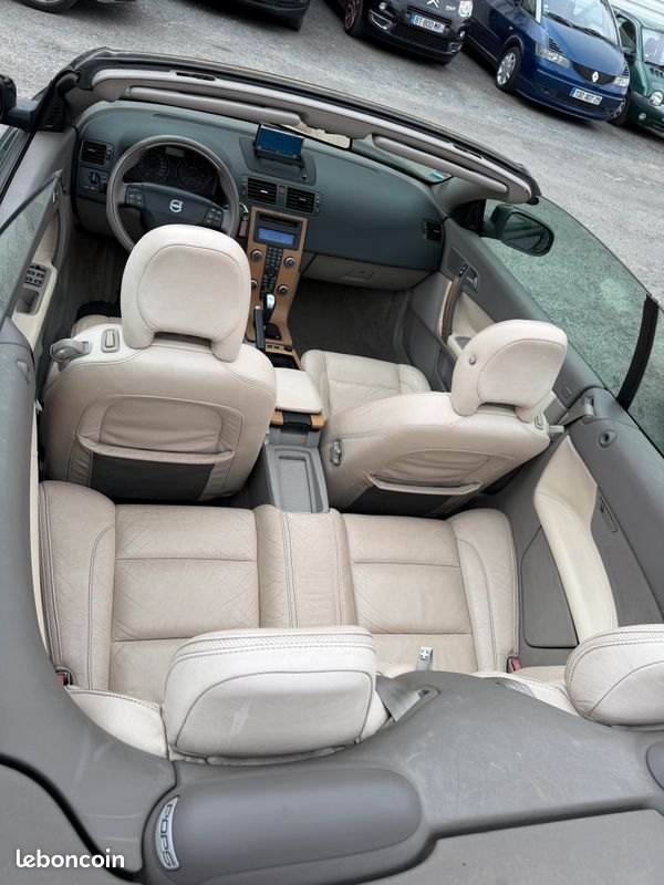 Volvo c70 cabriolet 2.0 td 136 cv (image 3)