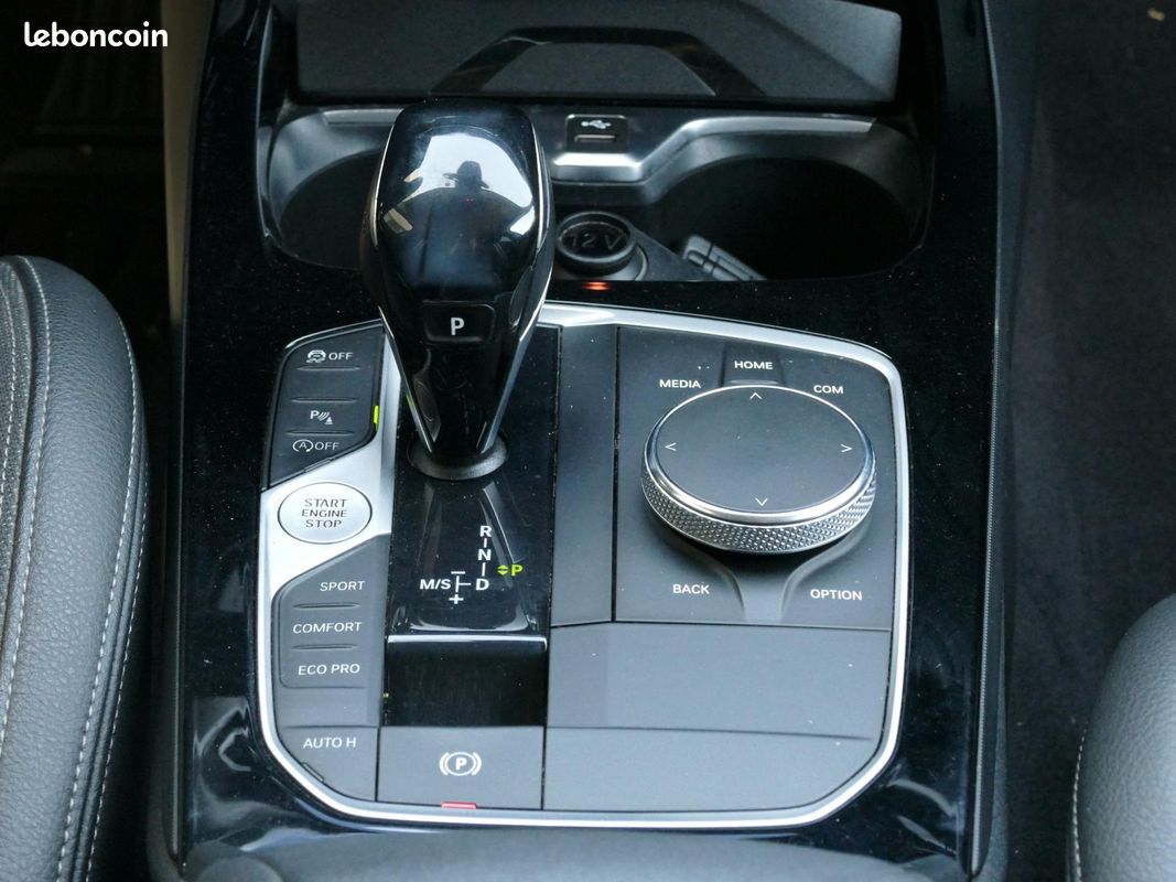 BMW SERIE 1 118i - BV DKG BERLINE F40 Edition Sport (image 41)