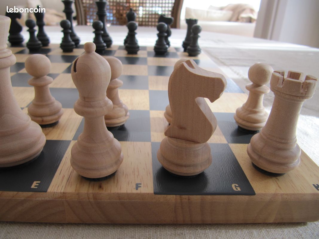Jeu d'échecs en bois premium (Nature & Découvertes) (image 11)
