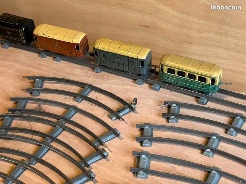 Lot ancien JEP échelle O – wagons métal + accessoires