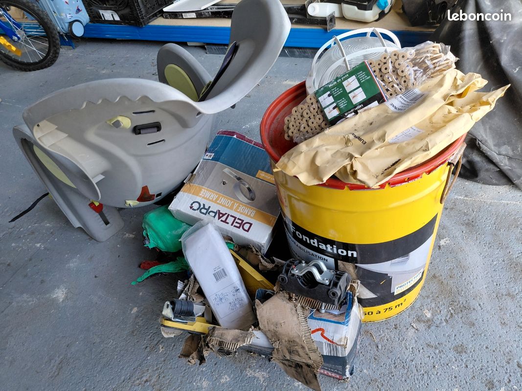 Lot objets divers (image 1)