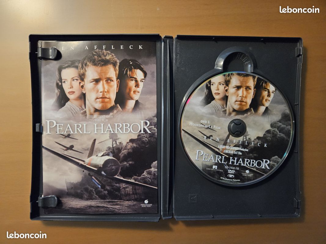 DVD de Pearl Harbor, de Michael Bay, avec Ben Affleck, Josh Hartnett et Kate Beckinsale (image 2)