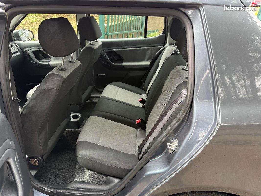 Skoda Fabia 1.2i 12V 60cv Pep's 2009 (image 5)