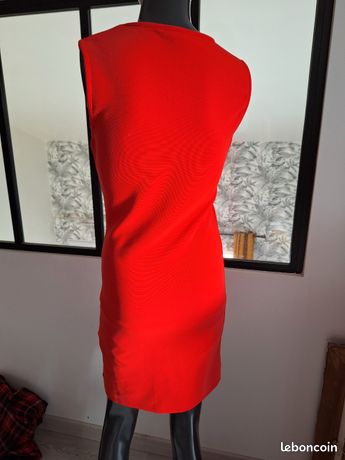 Robe esprt sport nore, ocre, rouge et blanche femme • Jennyfer