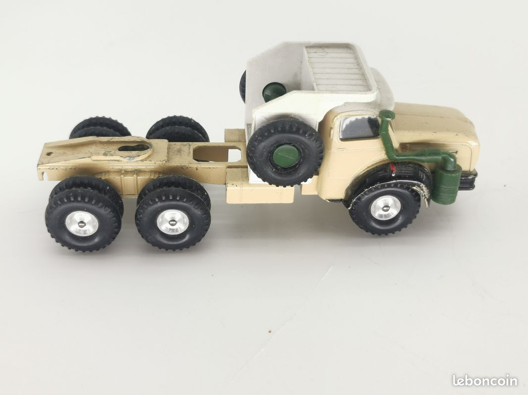 TRACTEUR BERLIET TLR8 BLEU ET NOIR AVEC SEMI-REMORQUE CAISSE